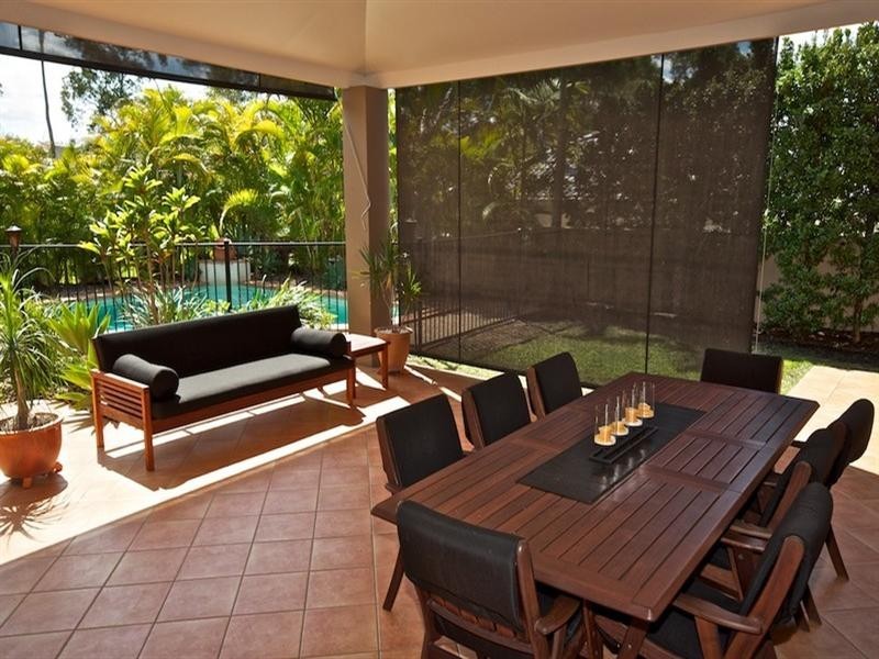 20 Hazel Court, Arundel QLD 4214