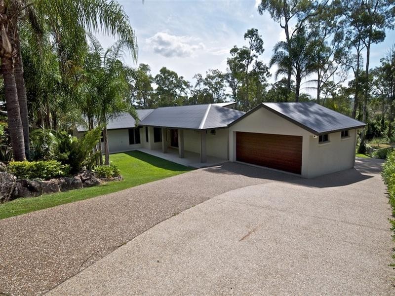 11a Uplands Drive, Parkwood QLD 4214