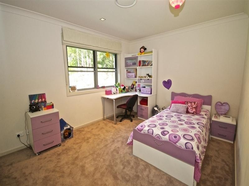 11a Uplands Drive, Parkwood QLD 4214