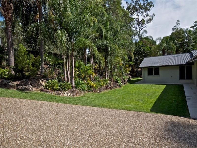 11a Uplands Drive, Parkwood QLD 4214