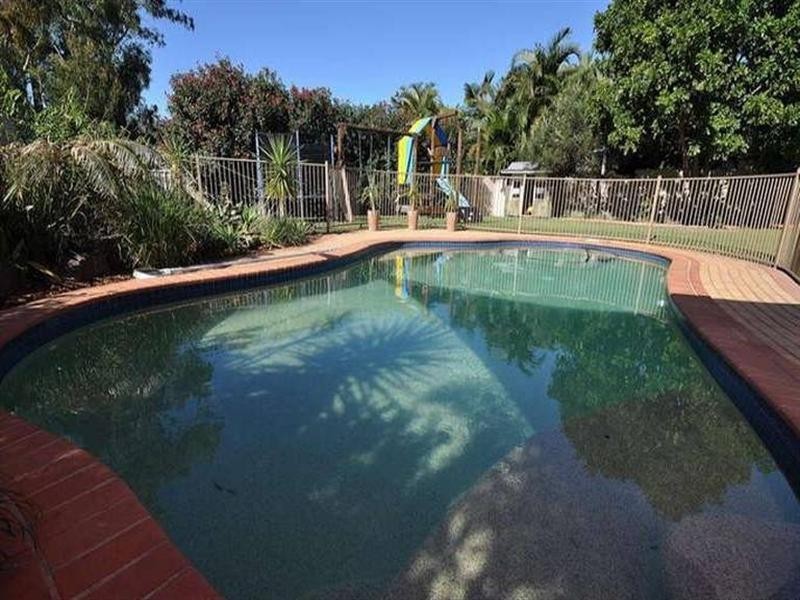 11 Adeliza Court, Arundel QLD 4214