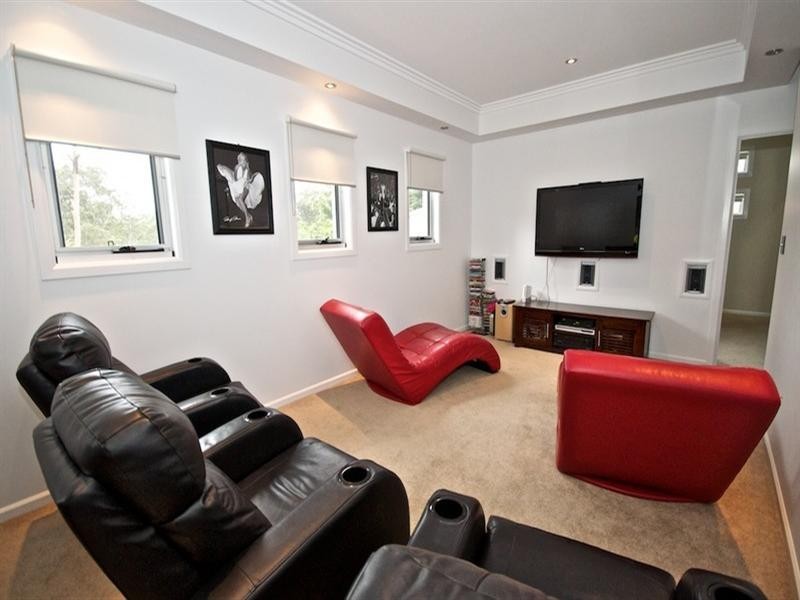 3 Chisel Court, Parkwood QLD 4214