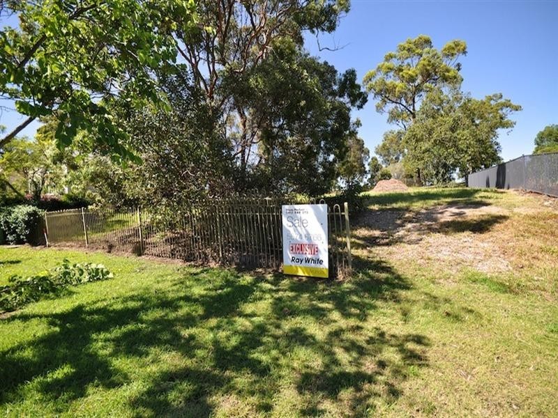 31 Canada Place, Arundel QLD 4214