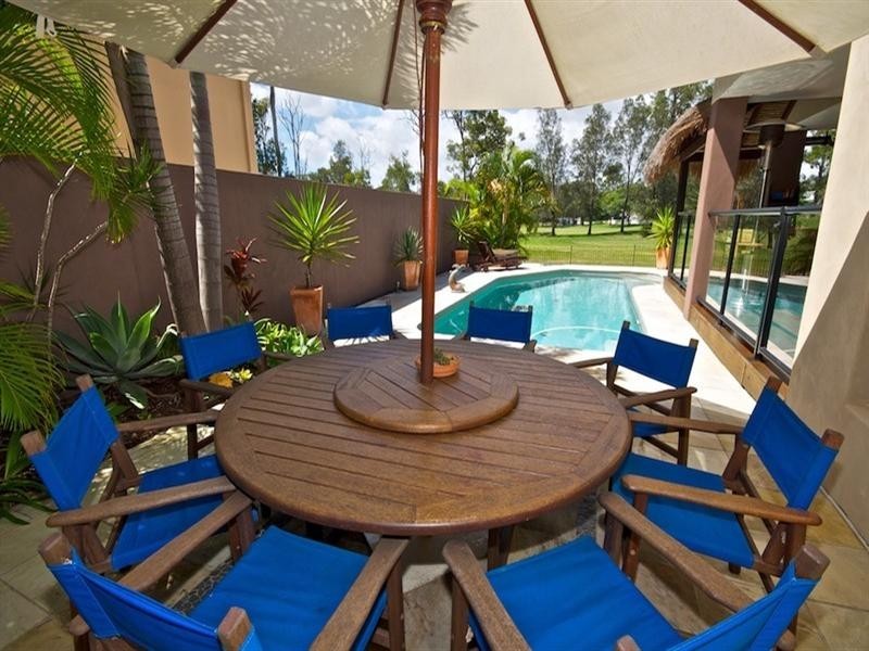 19 Torquay Place, Arundel QLD 4214