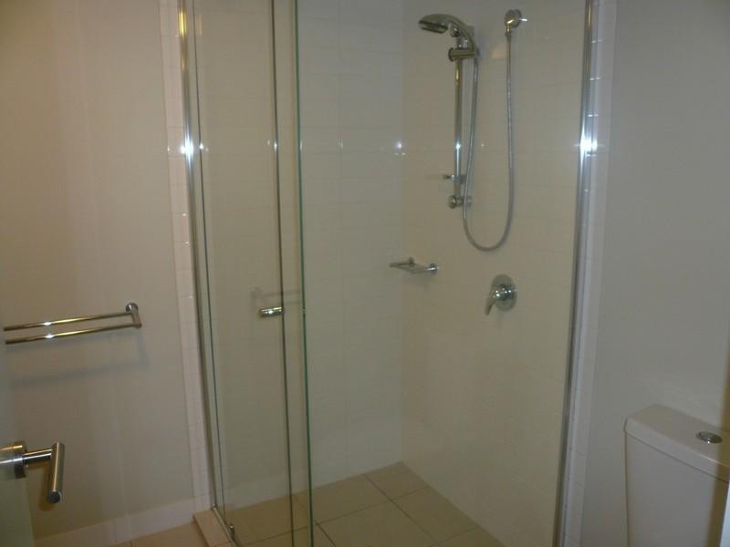 154 Musgrave Avenue, Southport QLD 4215