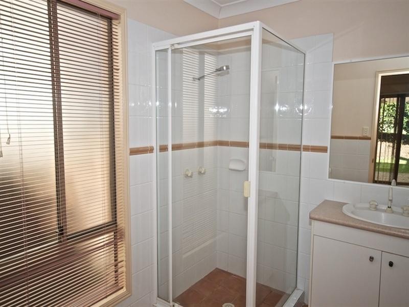 21 Zeller Crescent, Arundel QLD 4214