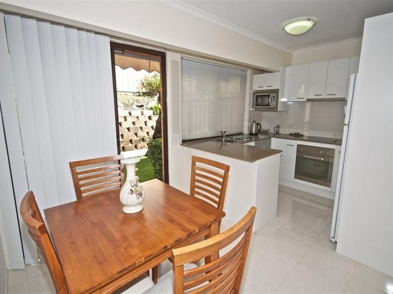 23/11 Lindfield Road, Helensvale QLD 4212