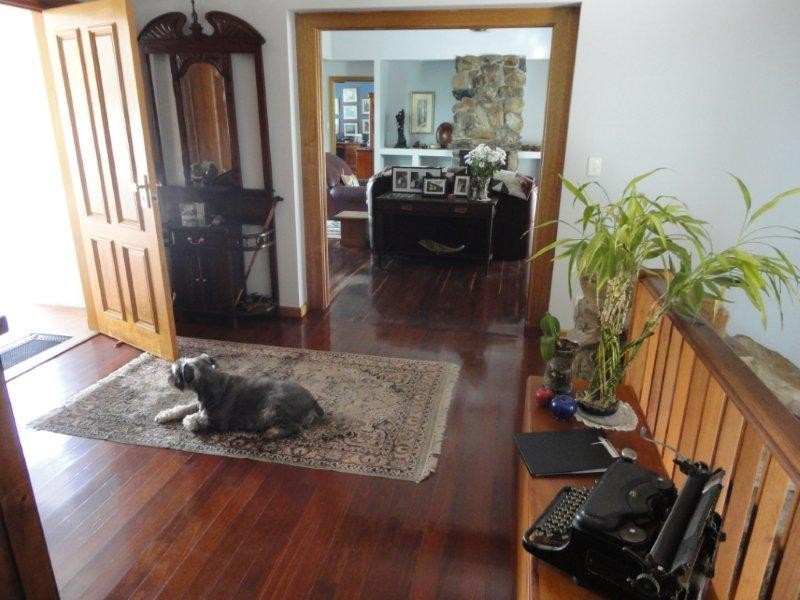 39 Uplands Drive, Parkwood QLD 4214