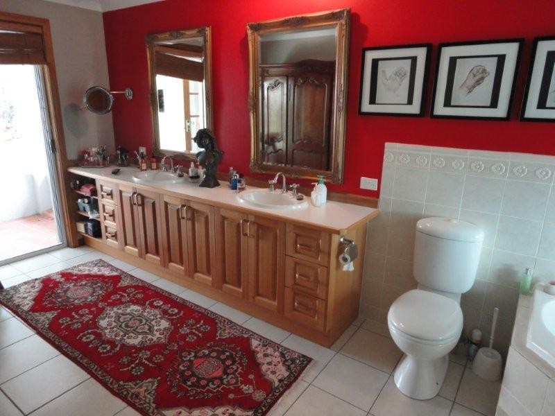 39 Uplands Drive, Parkwood QLD 4214