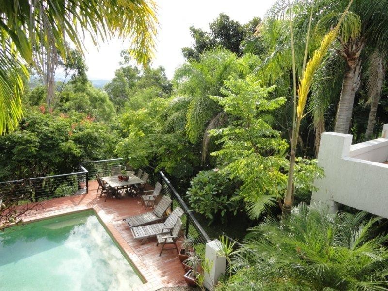 39 Uplands Drive, Parkwood QLD 4214