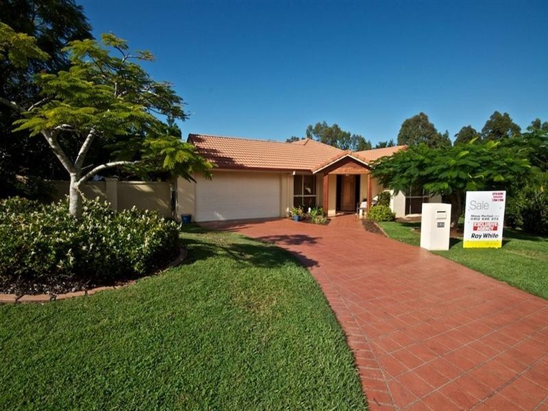 4 Tulipwood Court, Arundel QLD 4214
