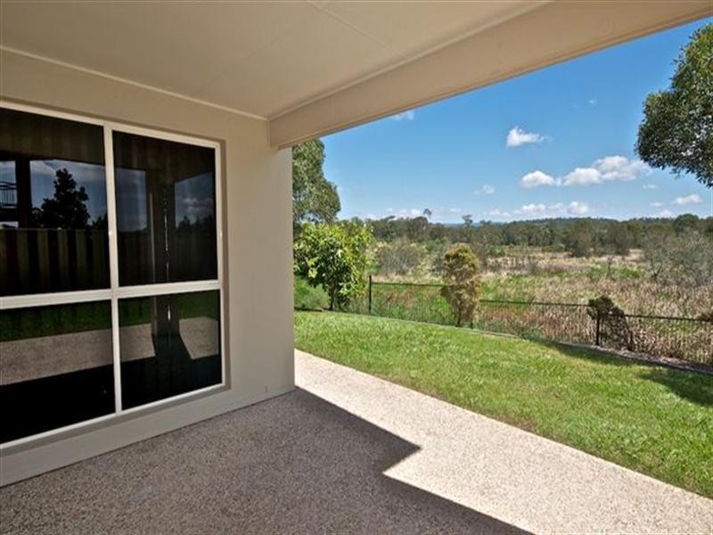 84 Golden Bear Drive, Arundel QLD 4214