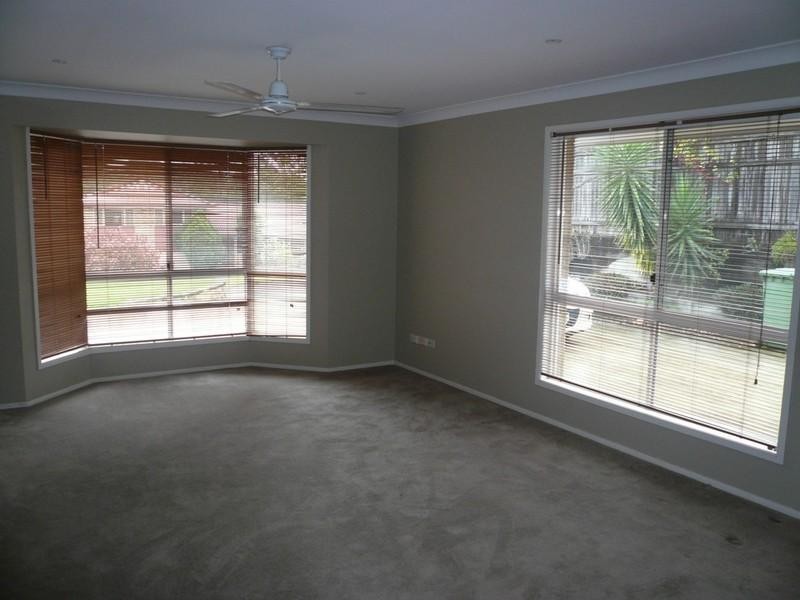 33 Rebbechi Court, Parkwood QLD 4214