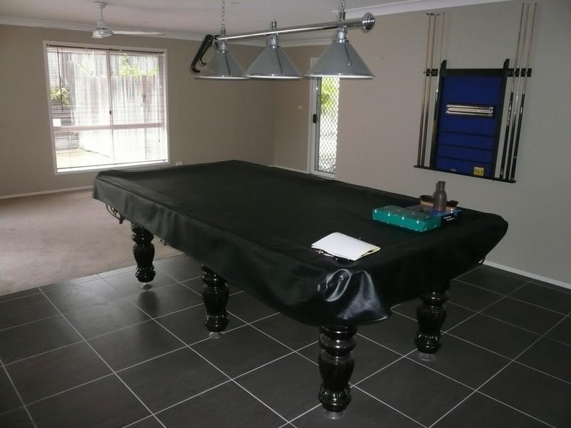 33 Rebbechi Court, Parkwood QLD 4214