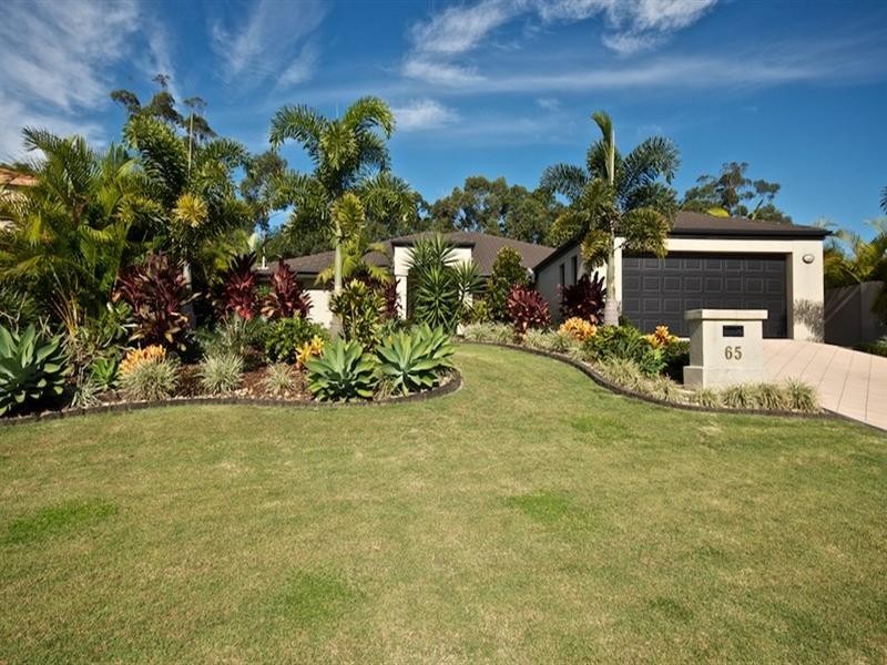 65 Arun Drive, Arundel QLD 4214