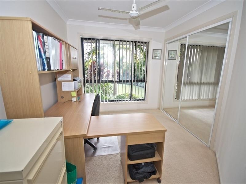 65 Arun Drive, Arundel QLD 4214