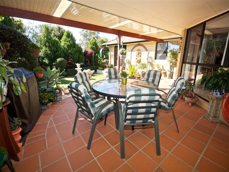 31 Ingles Circuit, Arundel QLD 4214