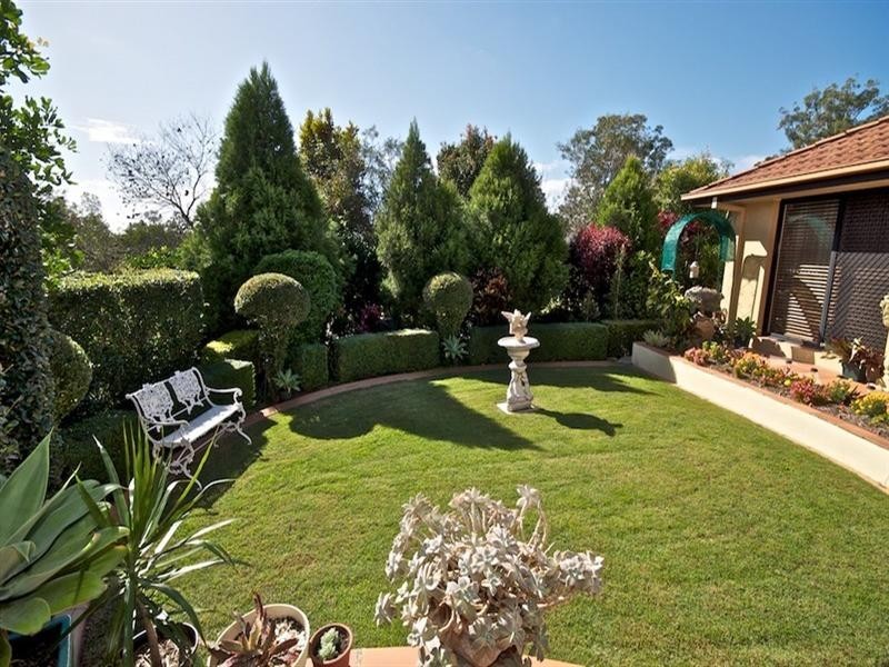 31 Ingles Circuit, Arundel QLD 4214