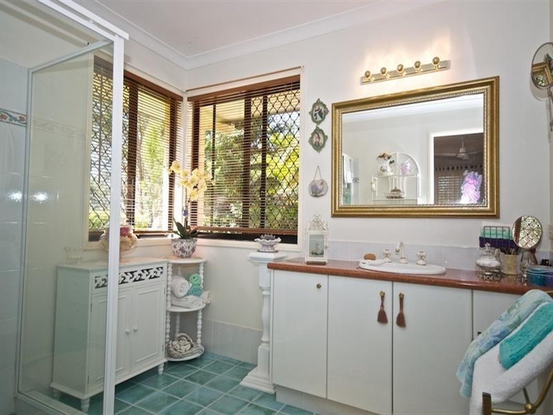 31 Ingles Circuit, Arundel QLD 4214