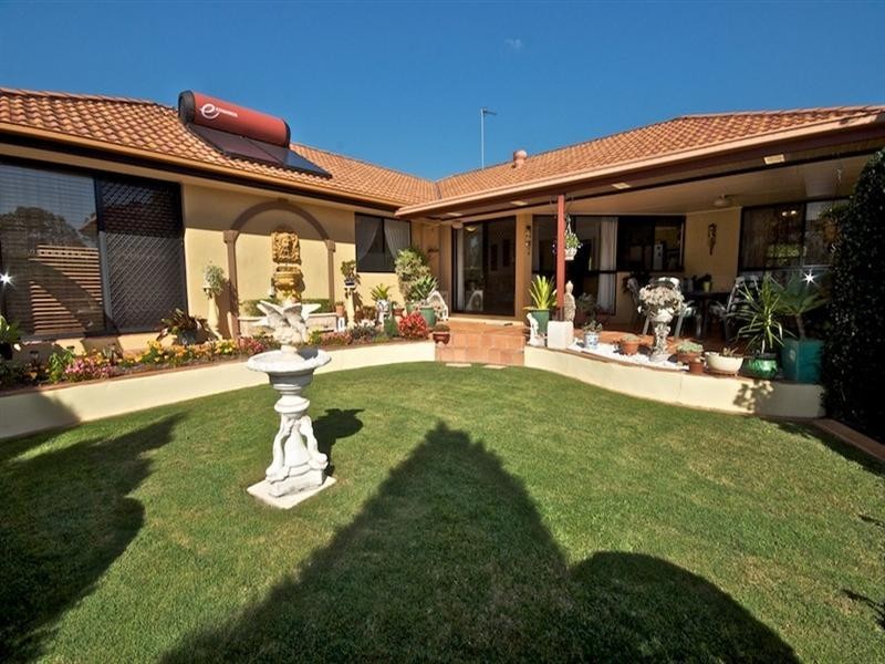 31 Ingles Circuit, Arundel QLD 4214