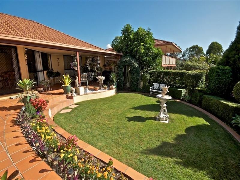 31 Ingles Circuit, Arundel QLD 4214