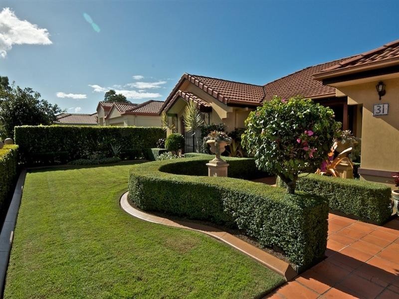 31 Ingles Circuit, Arundel QLD 4214