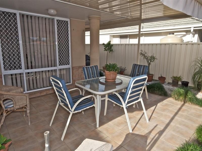 3 Dylan Street, Arundel QLD 4214