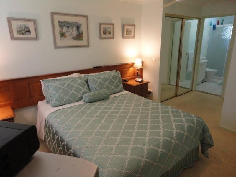 64/3 Arundel Drive, Arundel QLD 4214
