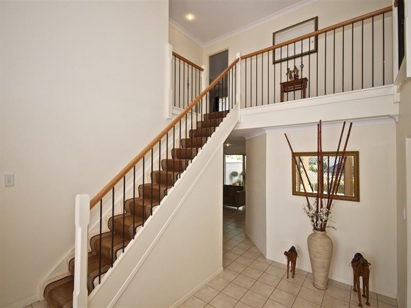 78 Ingles Circuit, Arundel QLD 4214