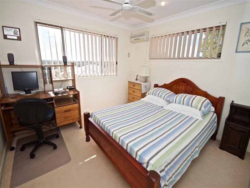 78 Ingles Circuit, Arundel QLD 4214