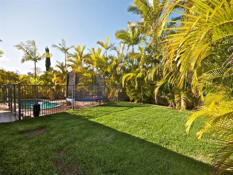 7 Midhurst Court, Arundel QLD 4214