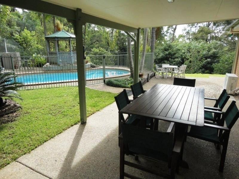 9 Paperbark Court, Parkwood QLD 4214