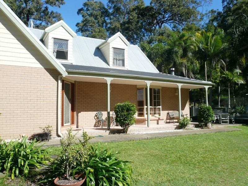 9 Paperbark Court, Parkwood QLD 4214