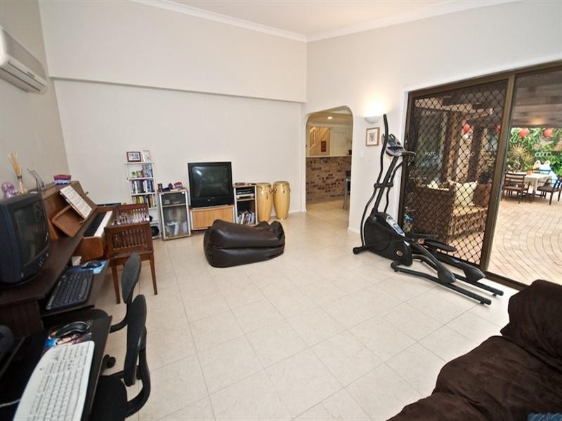 32 Jack Nicklaus Way, Parkwood QLD 4214