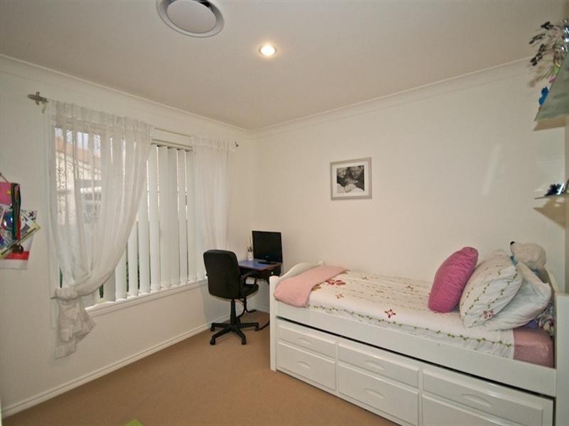 9 Chesterfield Place, Runaway Bay QLD 4216