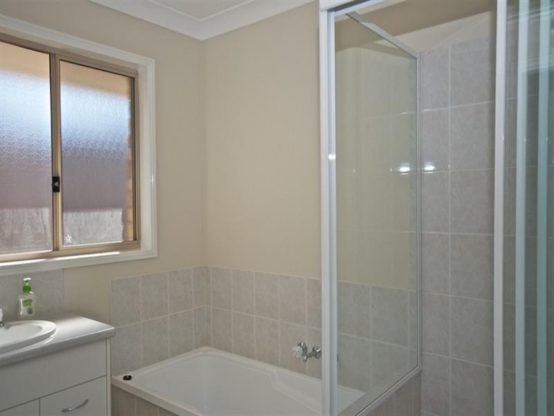 7 Fairweather Drive, Parkwood QLD 4214