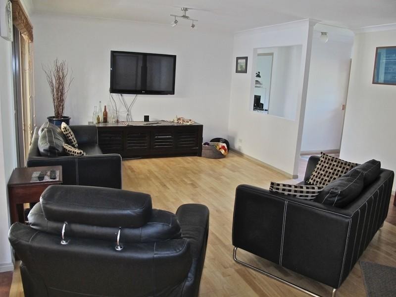 4 Ballybunion Drive, Parkwood QLD 4214