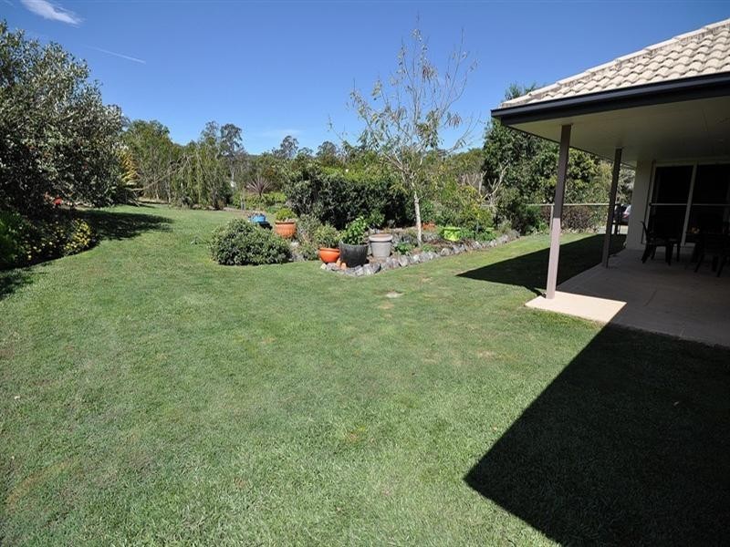 21 Pasture Place, Mount Nathan QLD 4211