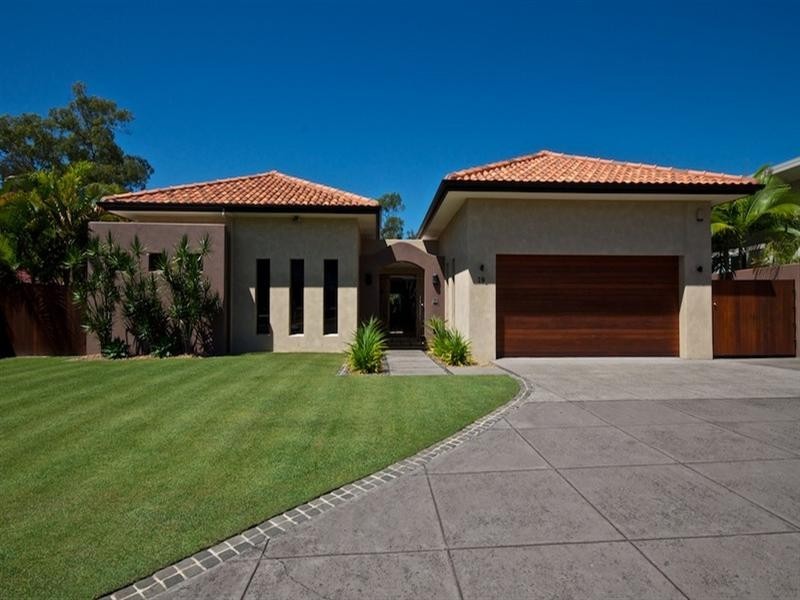 19 Torquay Place, Arundel QLD 4214