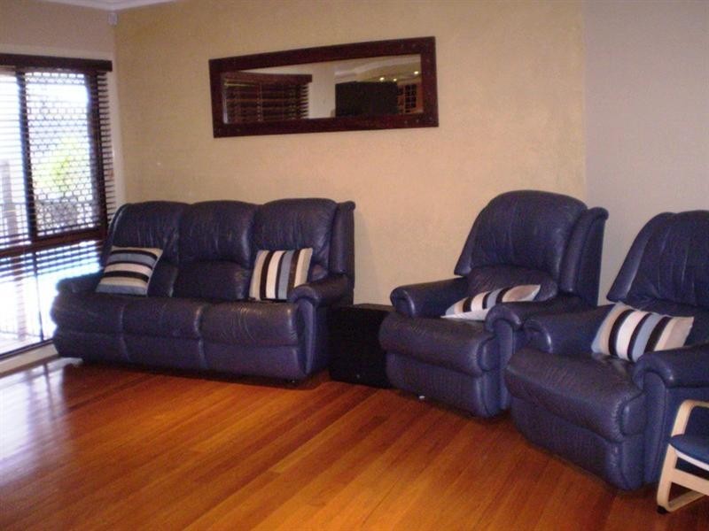 30 Petworth Court, Arundel QLD 4214