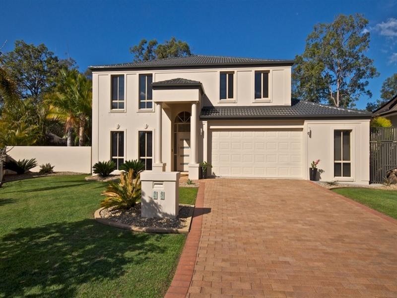 25 Hazel Court, Arundel QLD 4214