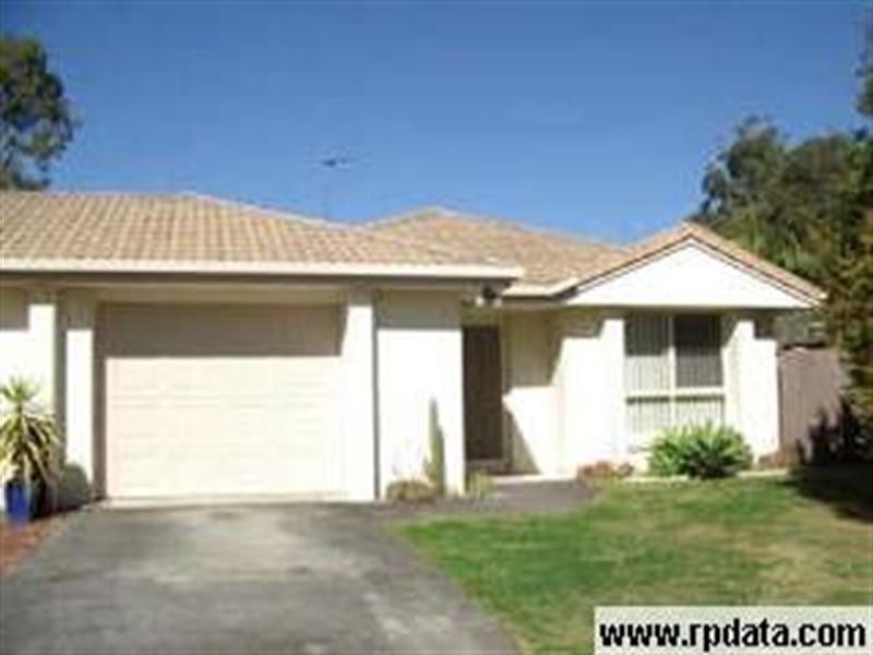 2/4 Joshua Close, Arundel QLD 4214