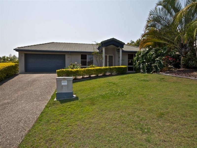 3 Worthing Court, Arundel QLD 4214
