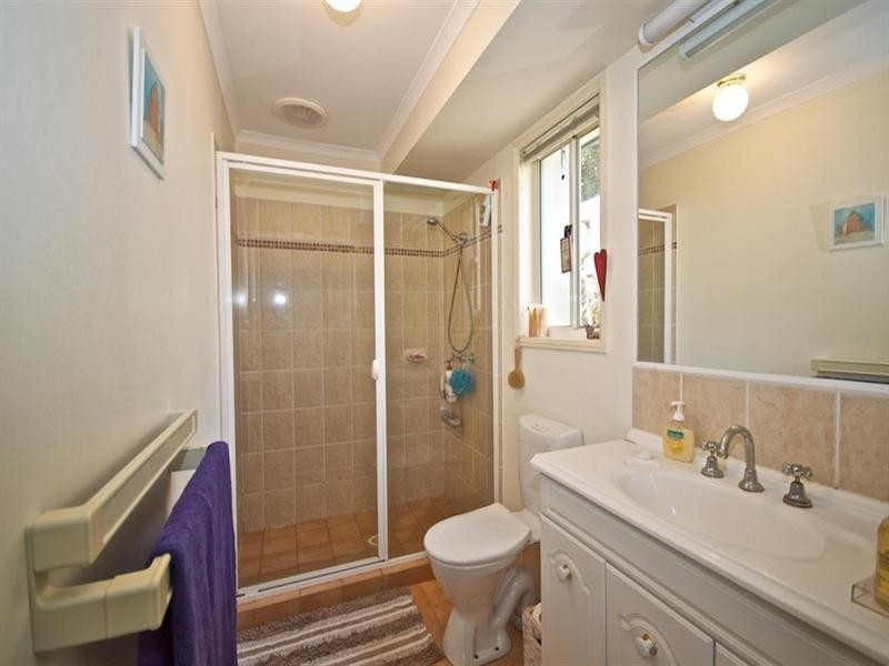 3 Worthing Court, Arundel QLD 4214