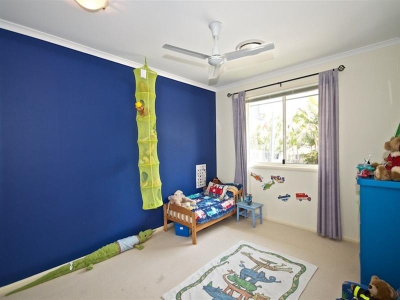 3 Worthing Court, Arundel QLD 4214