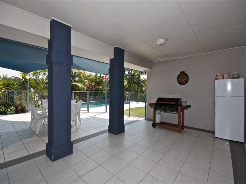 3 Worthing Court, Arundel QLD 4214