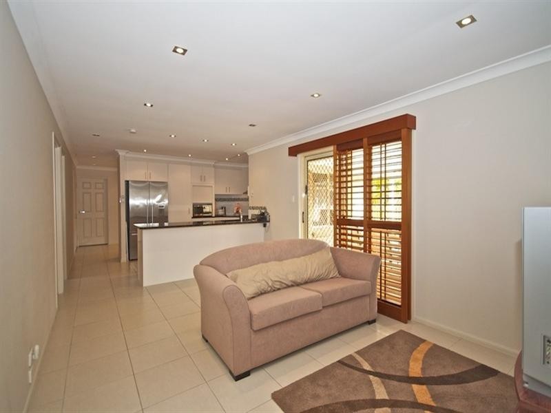 43 Inverness Way, Parkwood QLD 4214