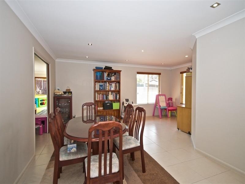 43 Inverness Way, Parkwood QLD 4214