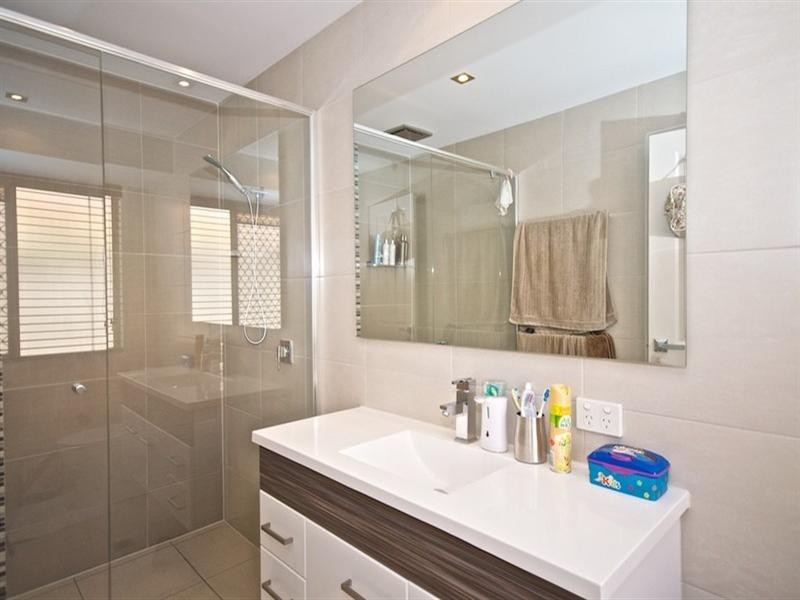 43 Inverness Way, Parkwood QLD 4214