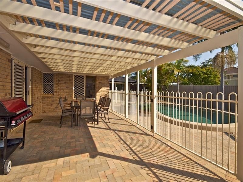 43 Inverness Way, Parkwood QLD 4214